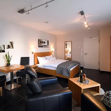 Ferienwohnung Weingut Heinen Longuich Exterior foto