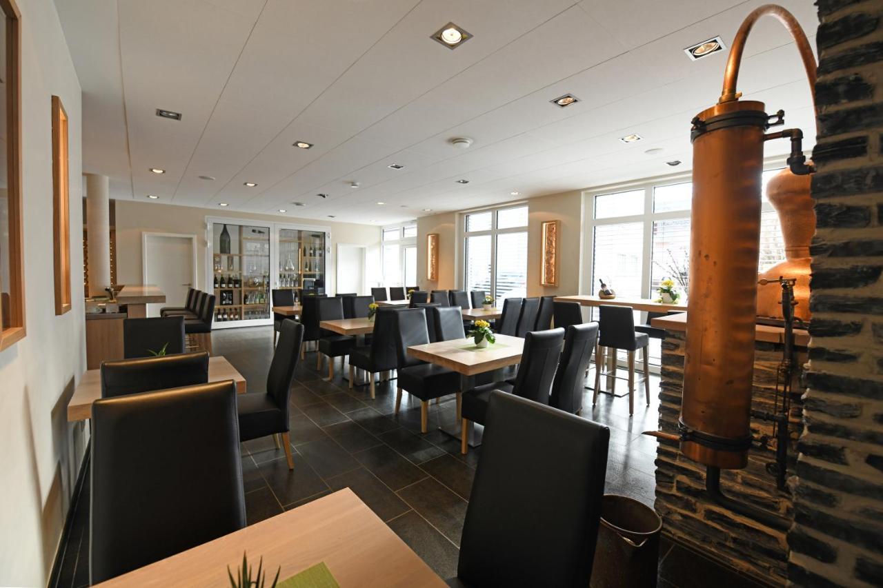 Weingut Heinen Apartment Longuich